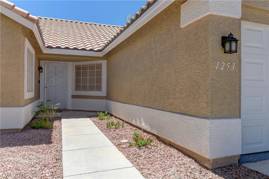 1253 TARAMAR, Las Vegas, NV 89031