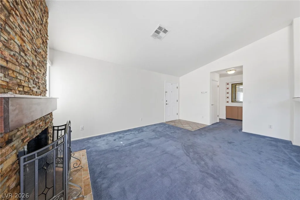 7904 Idledale, Las Vegas, NV 89145