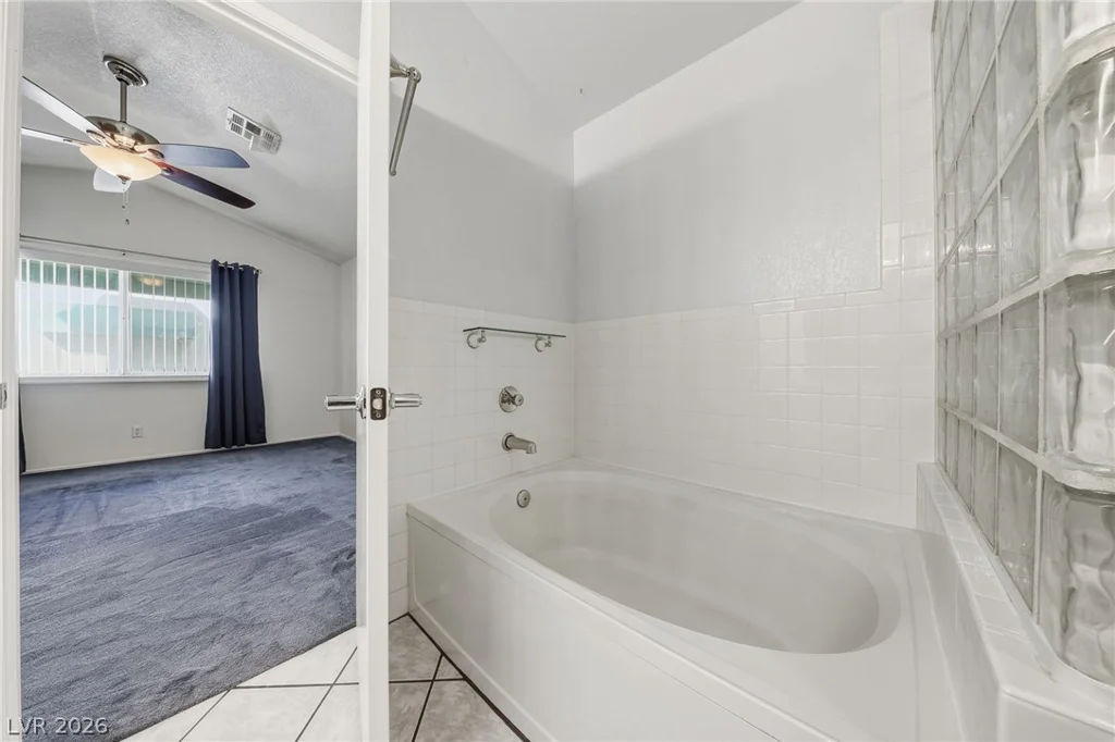 7904 Idledale, Las Vegas, NV 89145