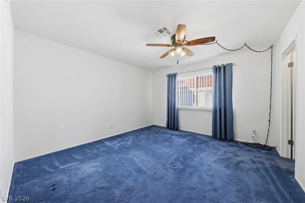 7904 Idledale, Las Vegas, NV 89145