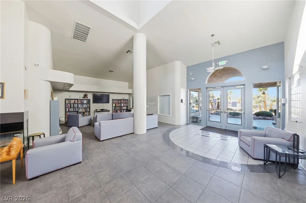 7904 Idledale, Las Vegas, NV 89145