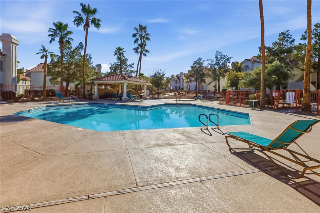 7904 Idledale, Las Vegas, NV 89145