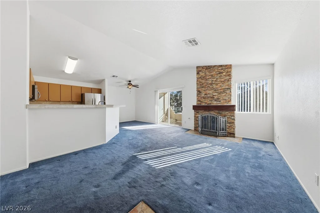 7904 Idledale, Las Vegas, NV 89145