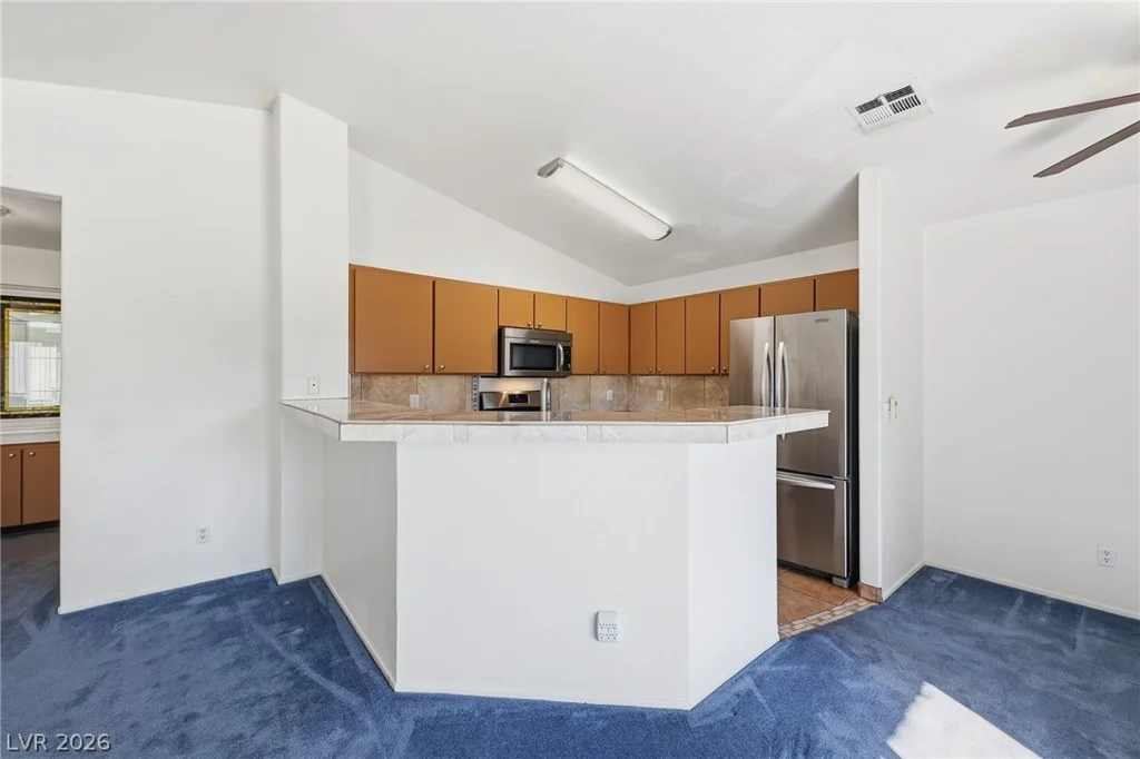 7904 Idledale, Las Vegas, NV 89145