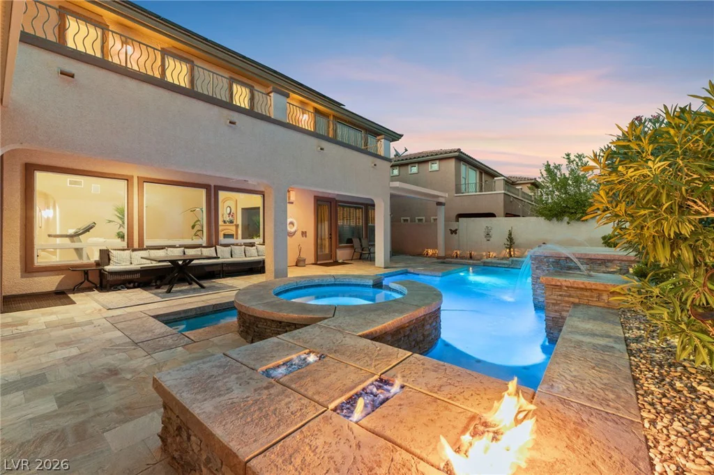 481 Las Alturas, Las Vegas, NV 89123