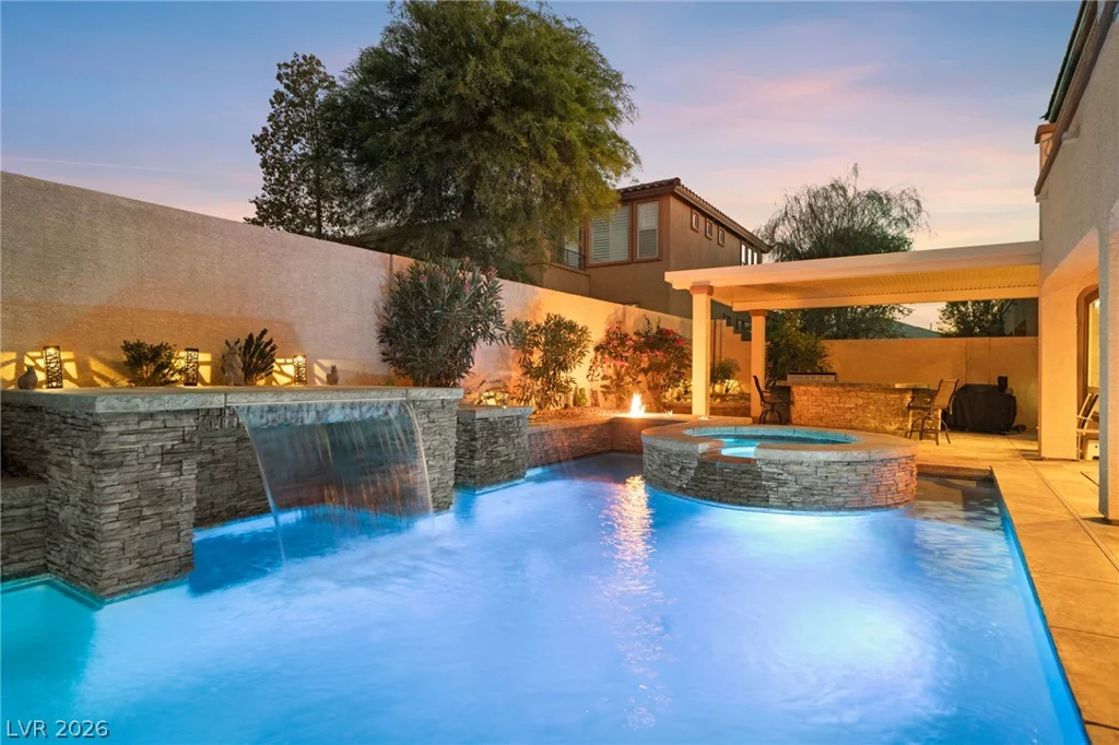 481 Las Alturas, Las Vegas, NV 89123