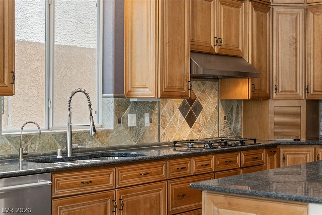 481 Las Alturas, Las Vegas, NV 89123