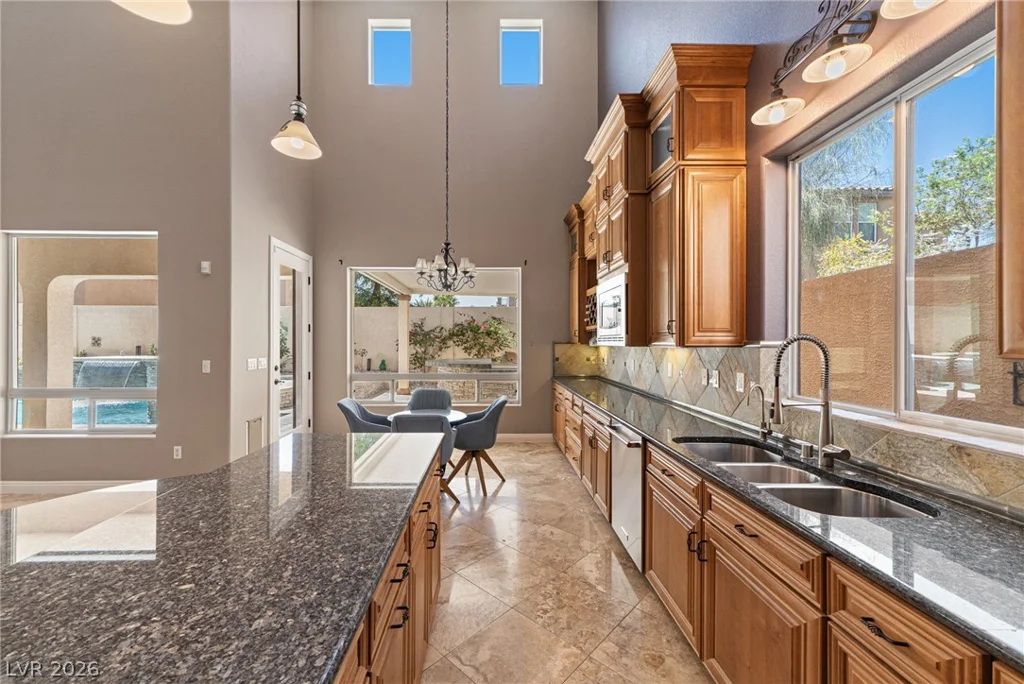 481 Las Alturas, Las Vegas, NV 89123