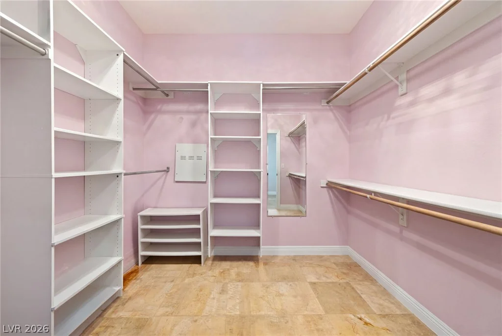 481 Las Alturas, Las Vegas, NV 89123