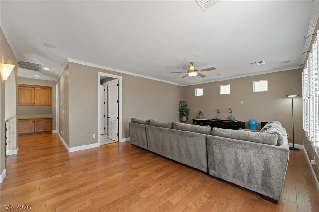 481 Las Alturas, Las Vegas, NV 89123