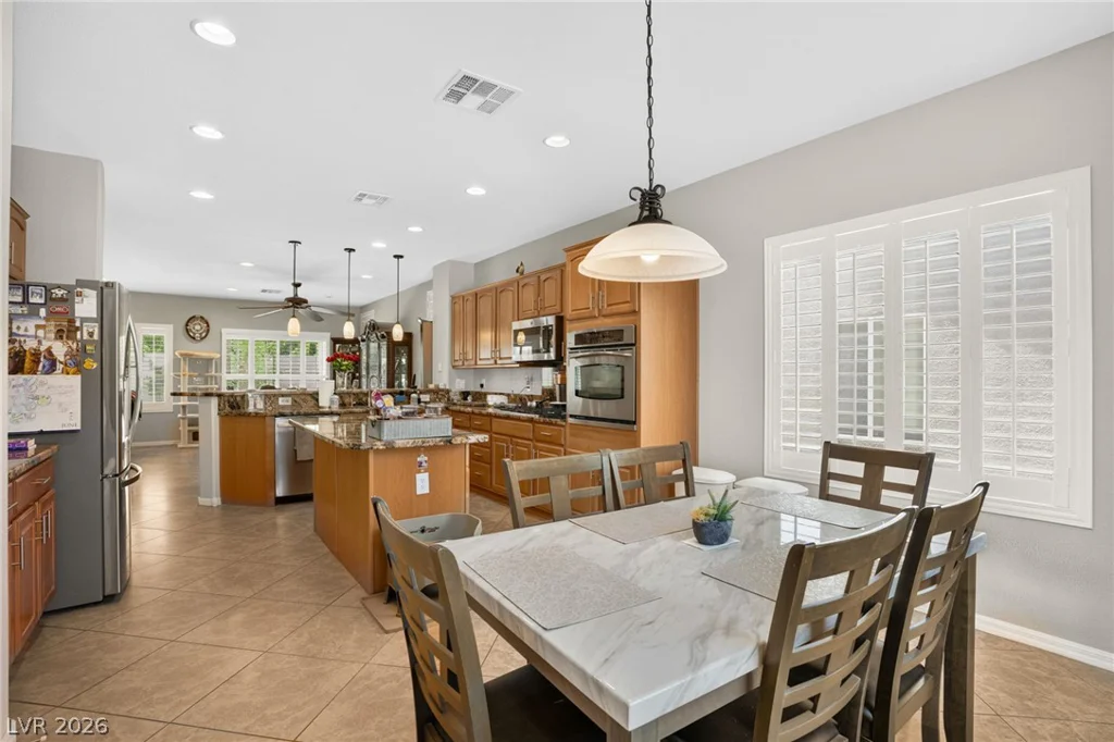 2517 Black River Falls, Henderson, NV 89044