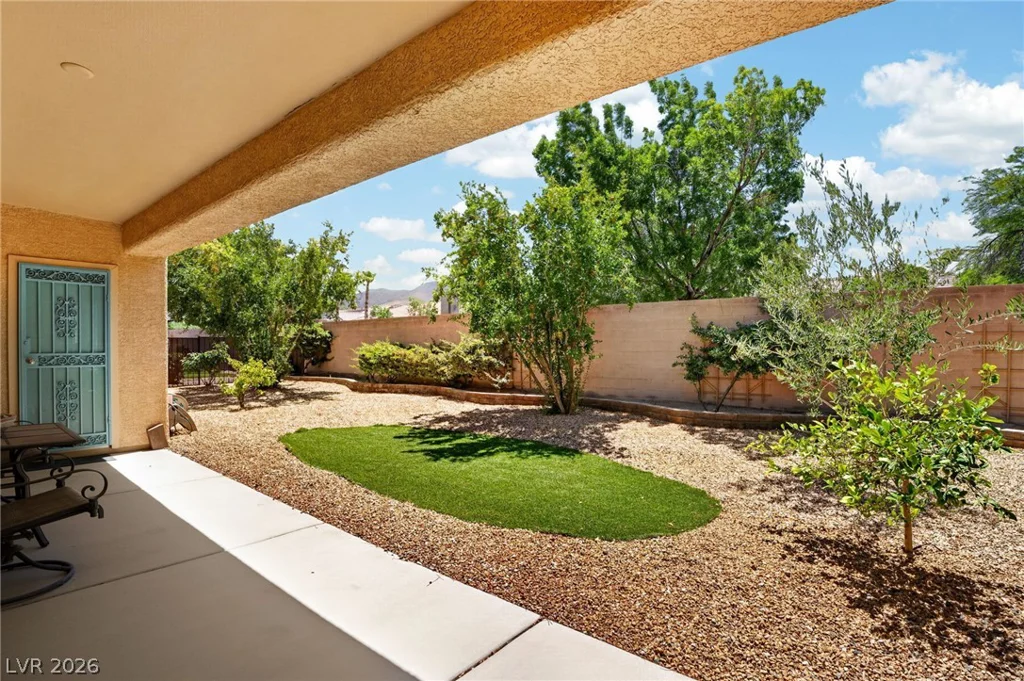 2517 Black River Falls, Henderson, NV 89044