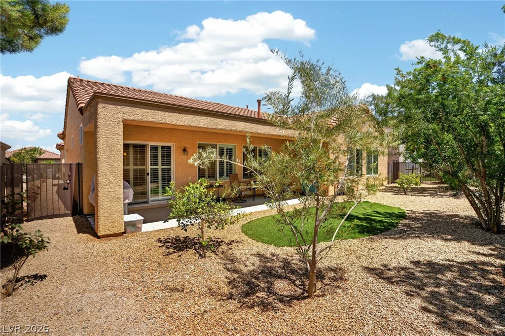 2517 Black River Falls, Henderson, NV 89044