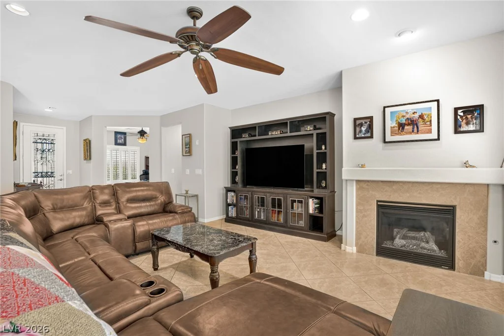 2517 Black River Falls, Henderson, NV 89044