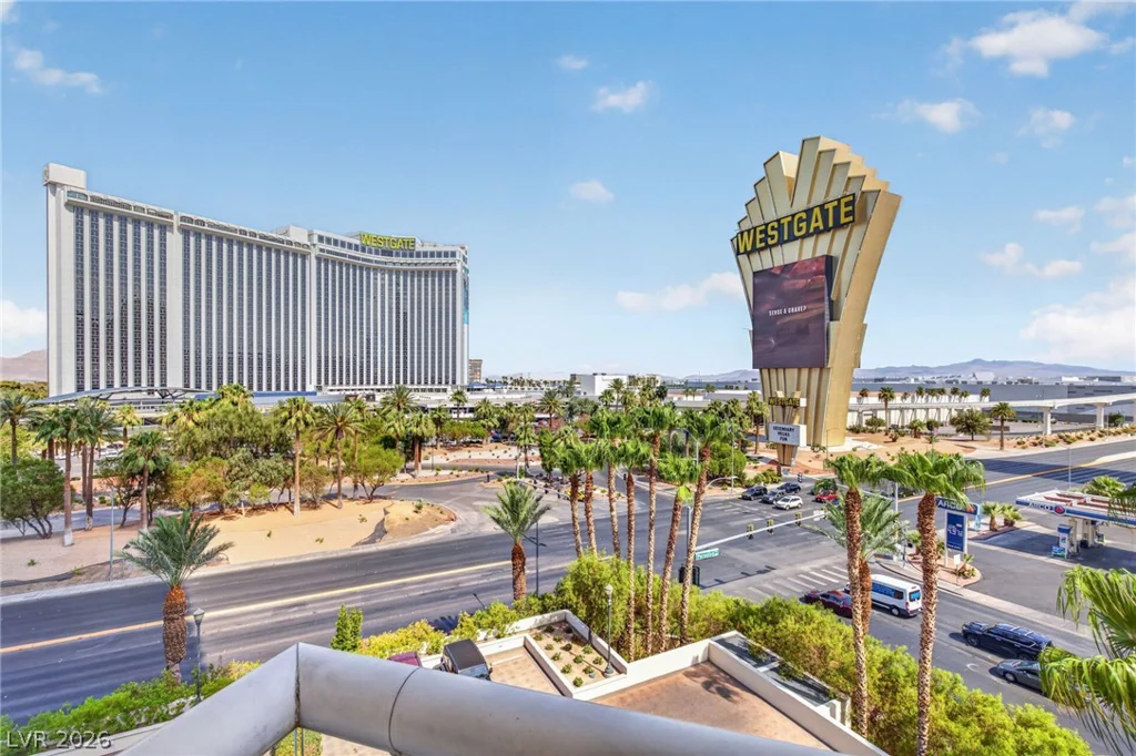 2857 Paradise, Las Vegas, NV 89109