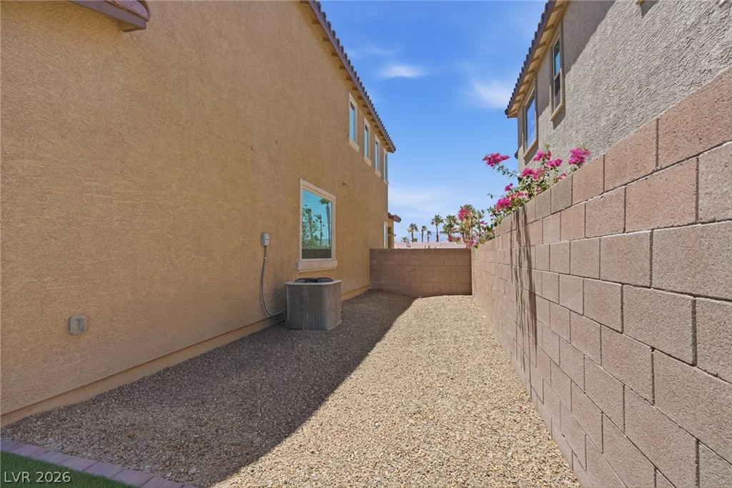 3822 Asia, North Las Vegas, NV 89032