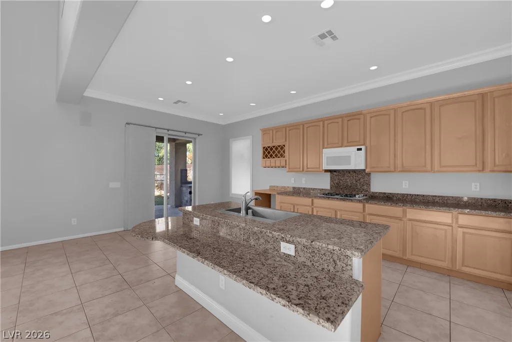 10616 Eagle Nest, Las Vegas, NV 89141