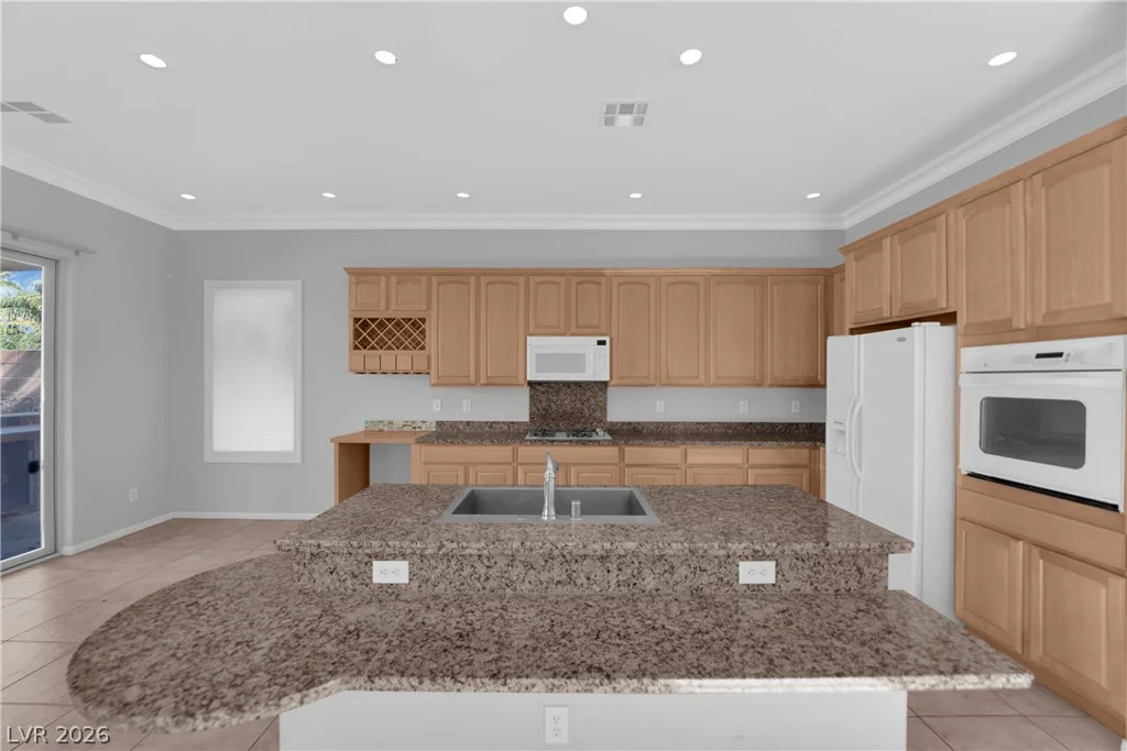 10616 Eagle Nest, Las Vegas, NV 89141