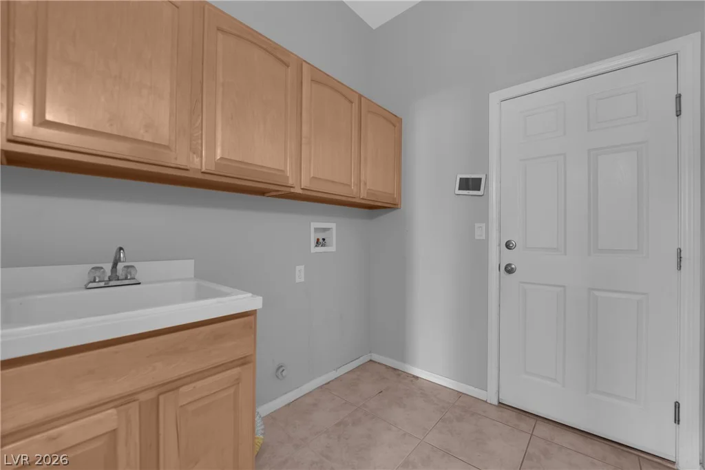 10616 Eagle Nest, Las Vegas, NV 89141