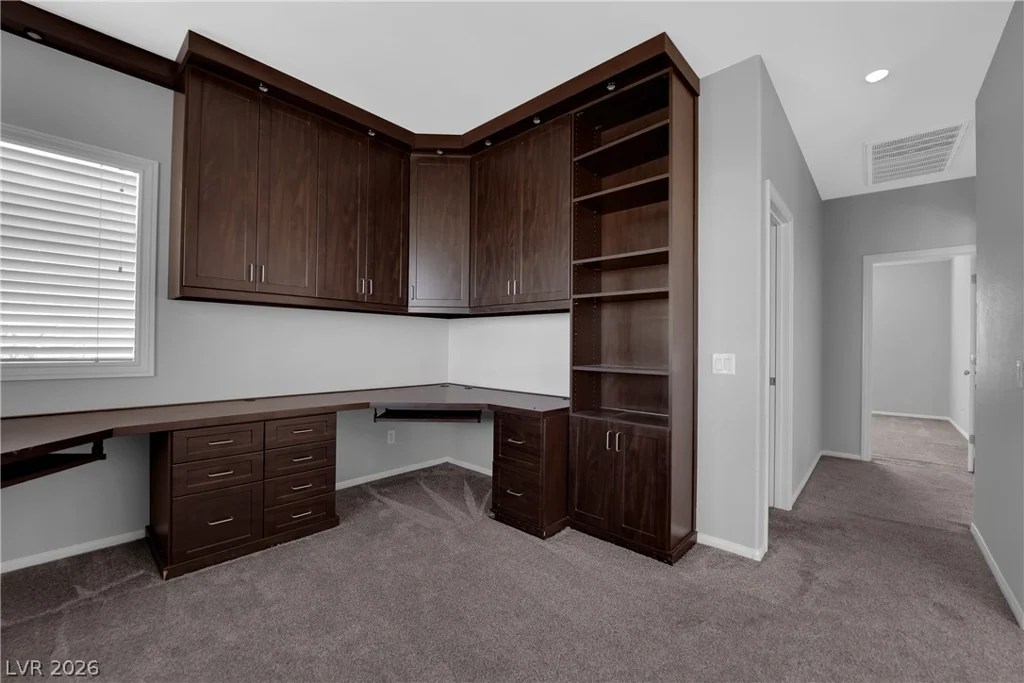 10616 Eagle Nest, Las Vegas, NV 89141