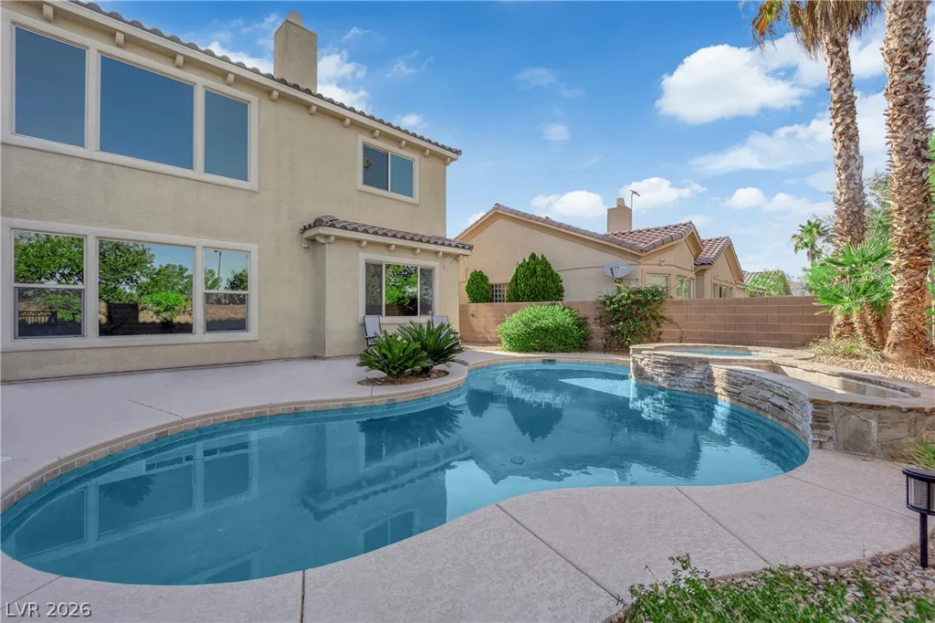 10616 Eagle Nest, Las Vegas, NV 89141