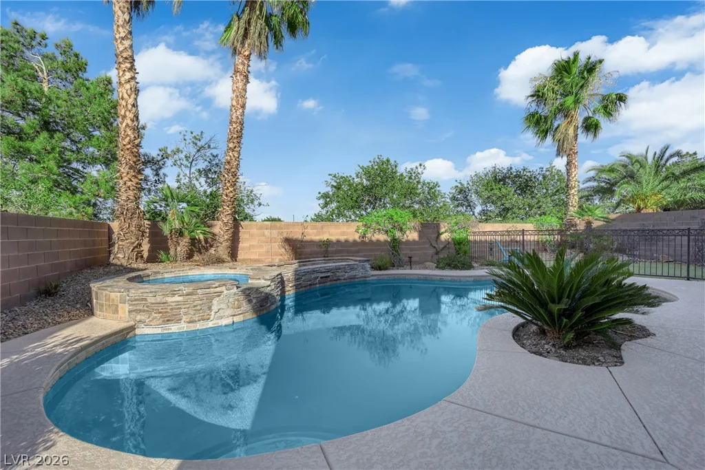 10616 Eagle Nest, Las Vegas, NV 89141