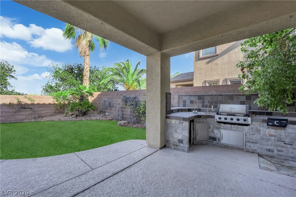 10616 Eagle Nest, Las Vegas, NV 89141