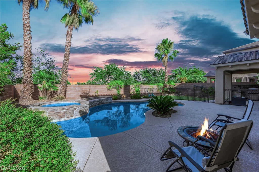 10616 Eagle Nest, Las Vegas, NV 89141