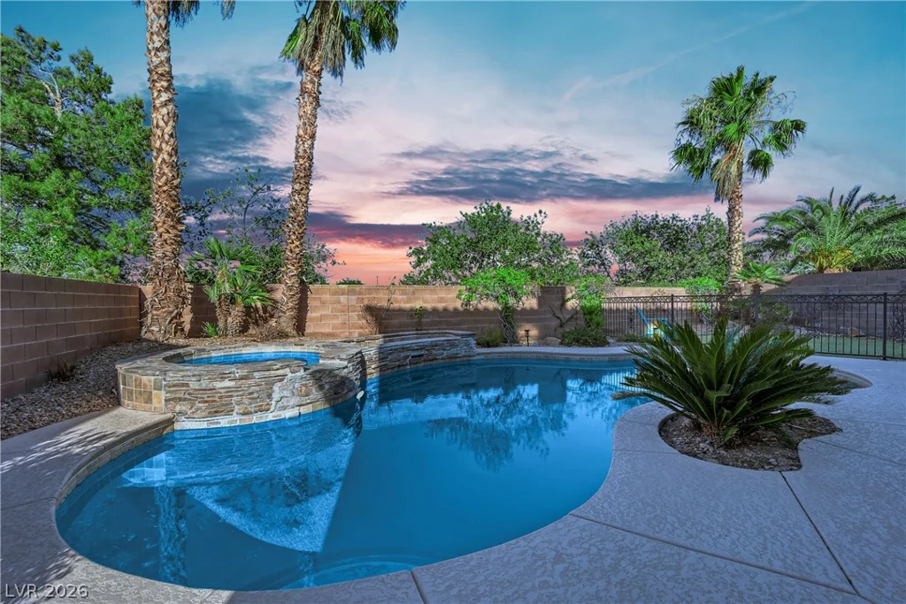 10616 Eagle Nest, Las Vegas, NV 89141
