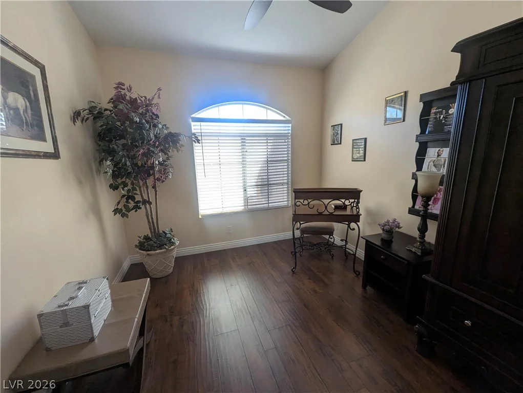 9832 Lenox Crest, Las Vegas, NV 89134