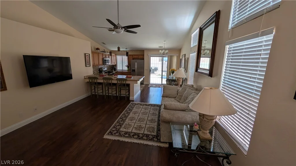 9832 Lenox Crest, Las Vegas, NV 89134