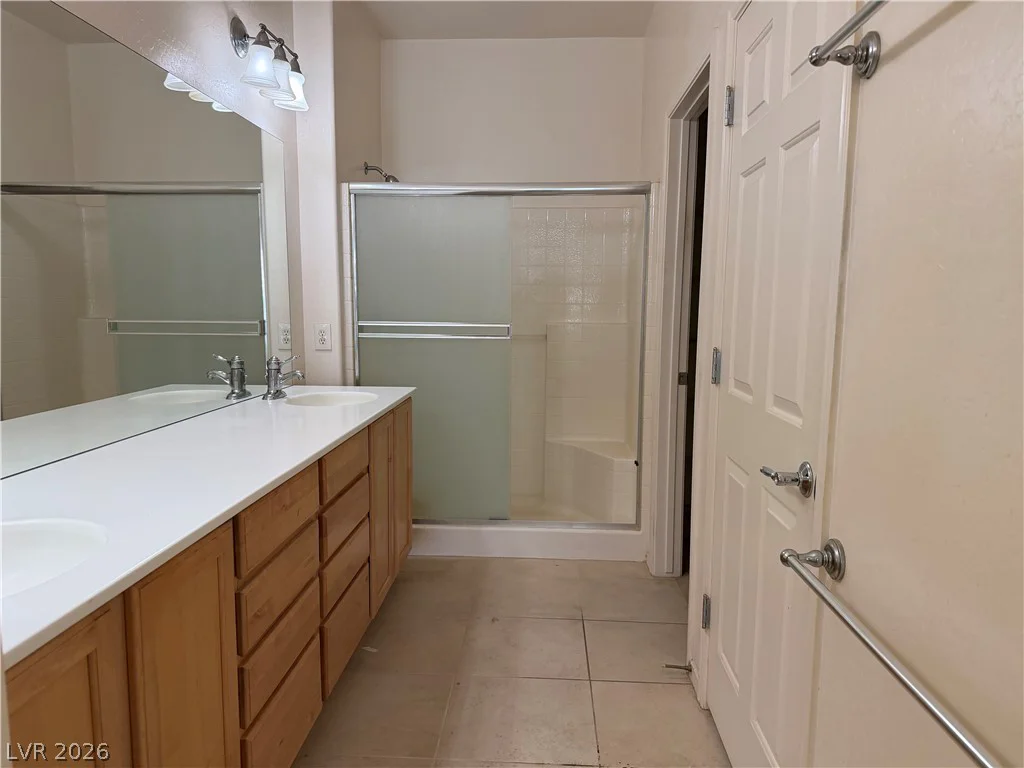 7448 Chipping Sparrow, North Las Vegas, NV 89084