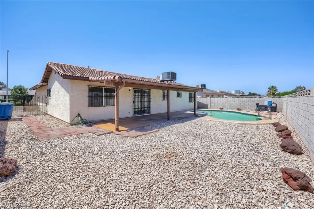 533 Rolly, Henderson, NV 89011