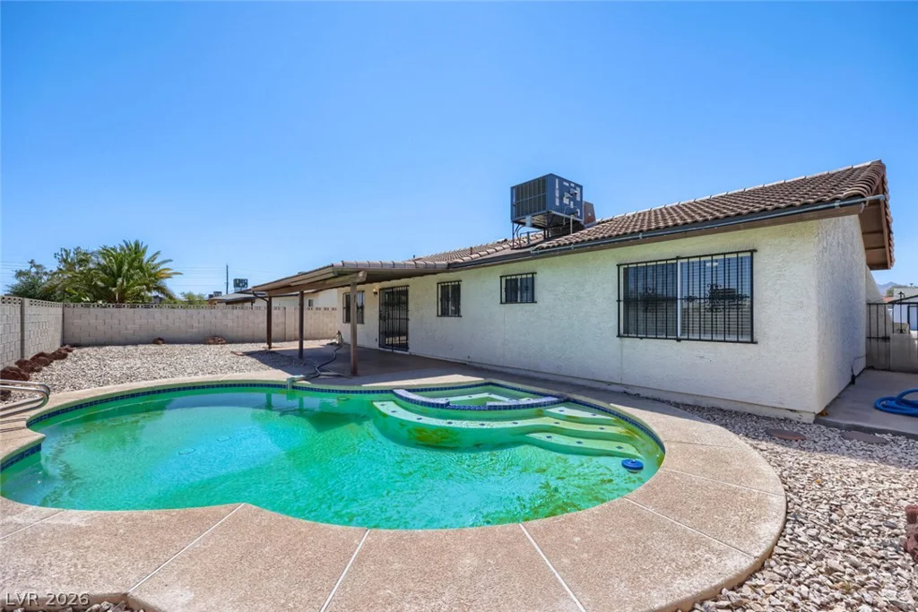 533 Rolly, Henderson, NV 89011