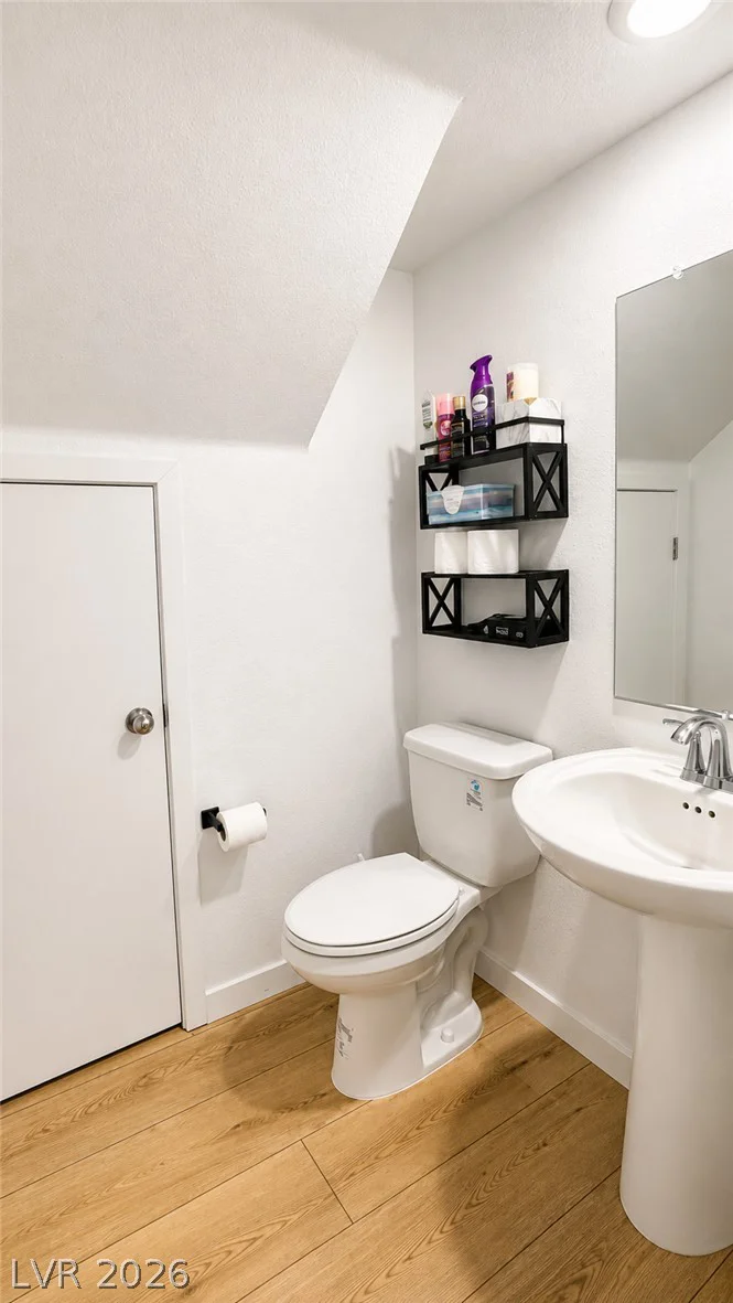 375 Great Ocean, North Las Vegas, NV 89084