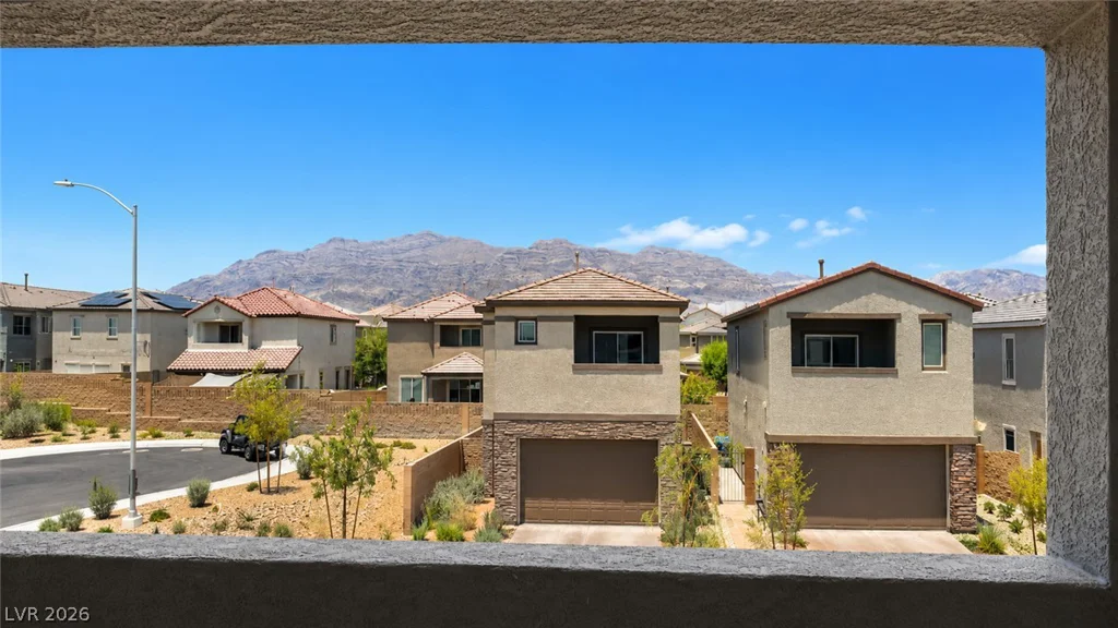 375 Great Ocean, North Las Vegas, NV 89084