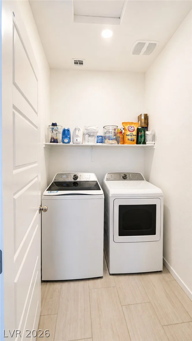 375 Great Ocean, North Las Vegas, NV 89084