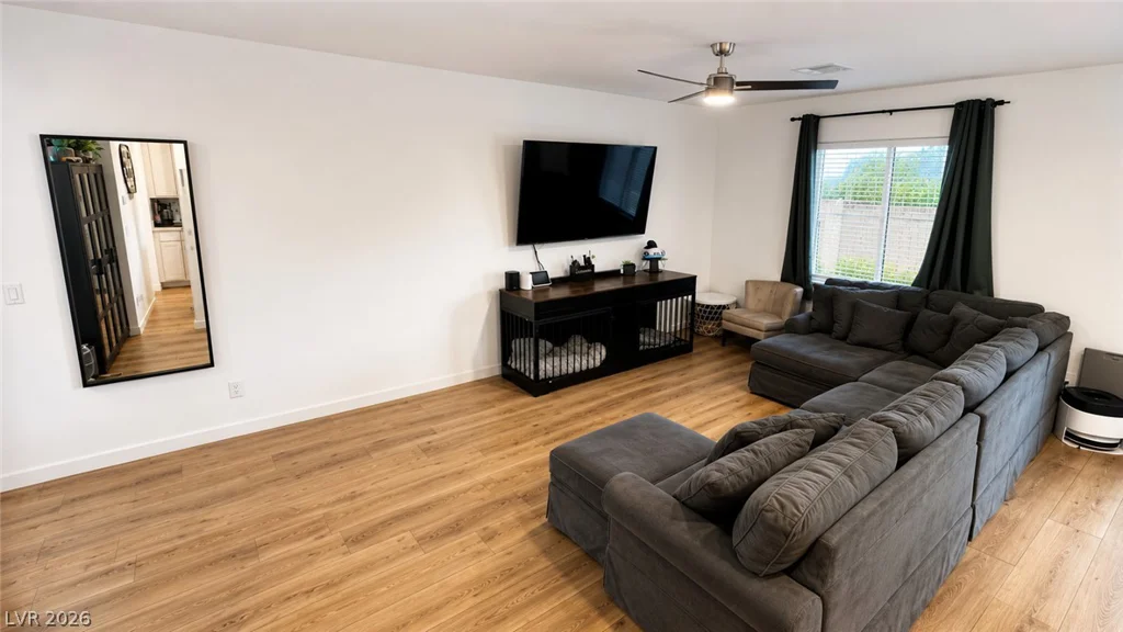 375 Great Ocean, North Las Vegas, NV 89084