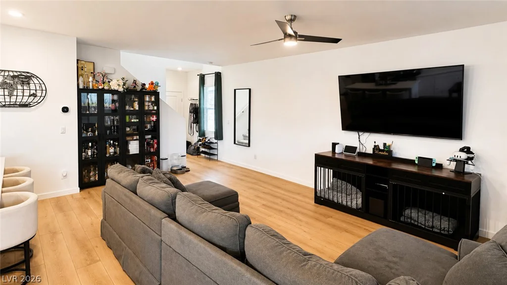 375 Great Ocean, North Las Vegas, NV 89084