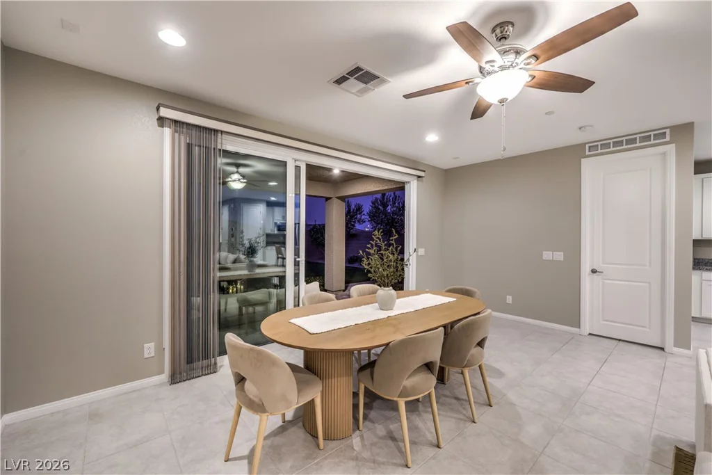 8580 Scalpay, Las Vegas, NV 89166