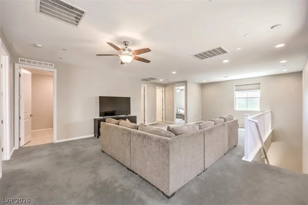 8580 Scalpay, Las Vegas, NV 89166