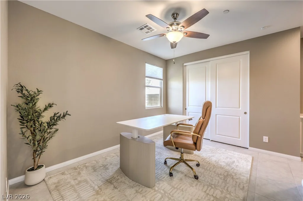 8580 Scalpay, Las Vegas, NV 89166