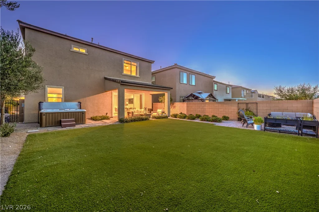 8580 Scalpay, Las Vegas, NV 89166