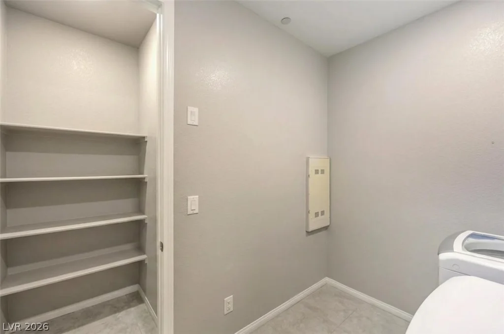 8580 Scalpay, Las Vegas, NV 89166