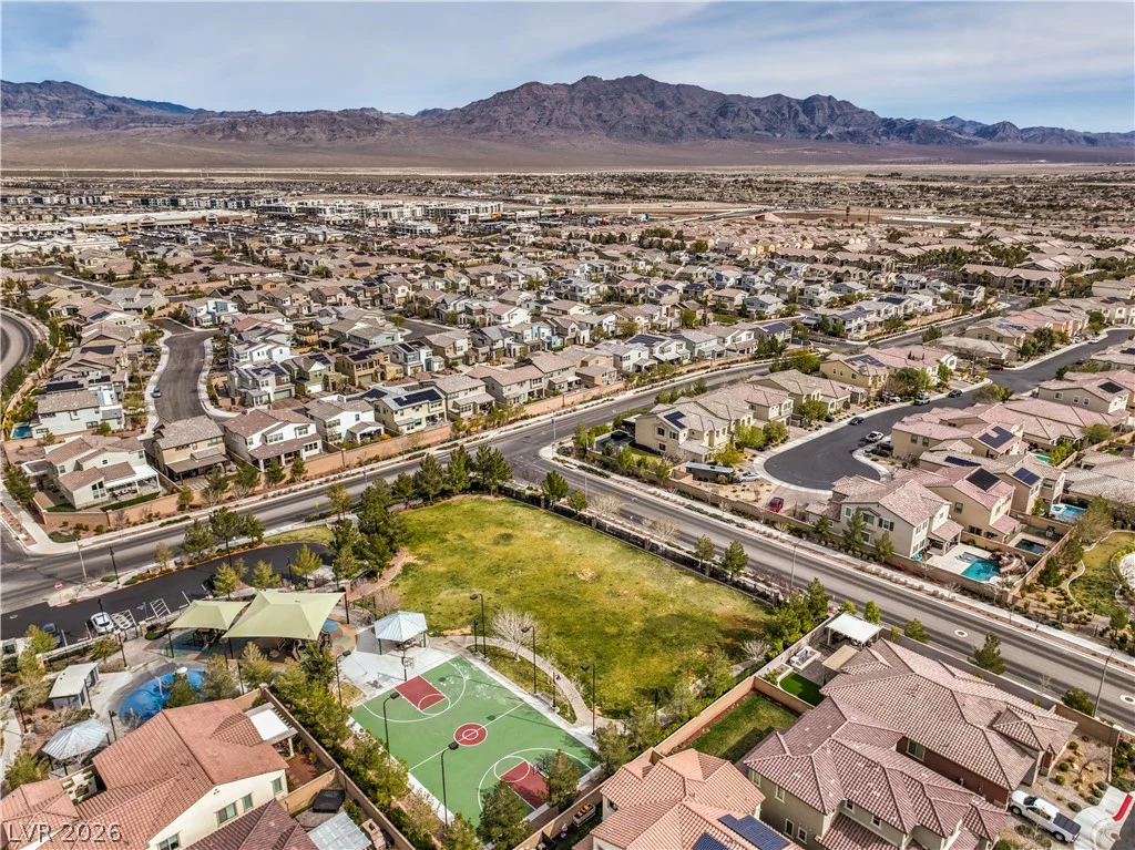 8580 Scalpay, Las Vegas, NV 89166