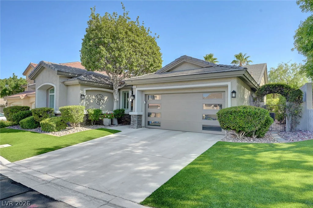2221 Scarlet Rose, Las Vegas, NV 89134