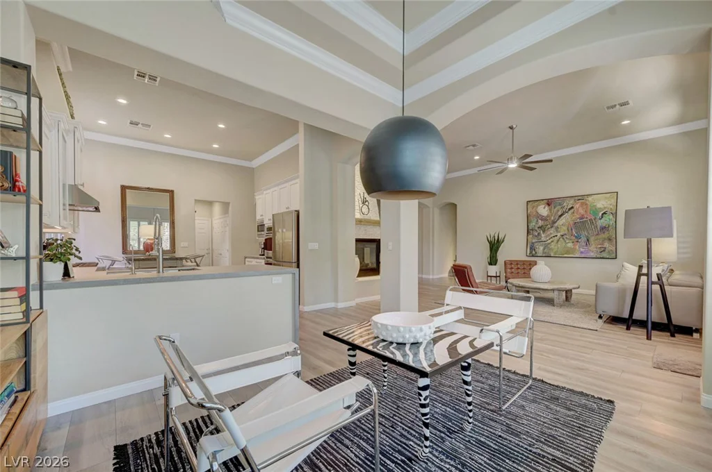 2221 Scarlet Rose, Las Vegas, NV 89134