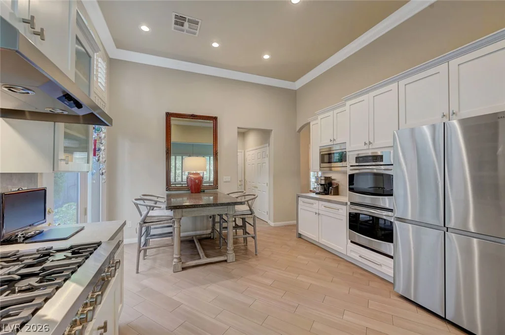 2221 Scarlet Rose, Las Vegas, NV 89134