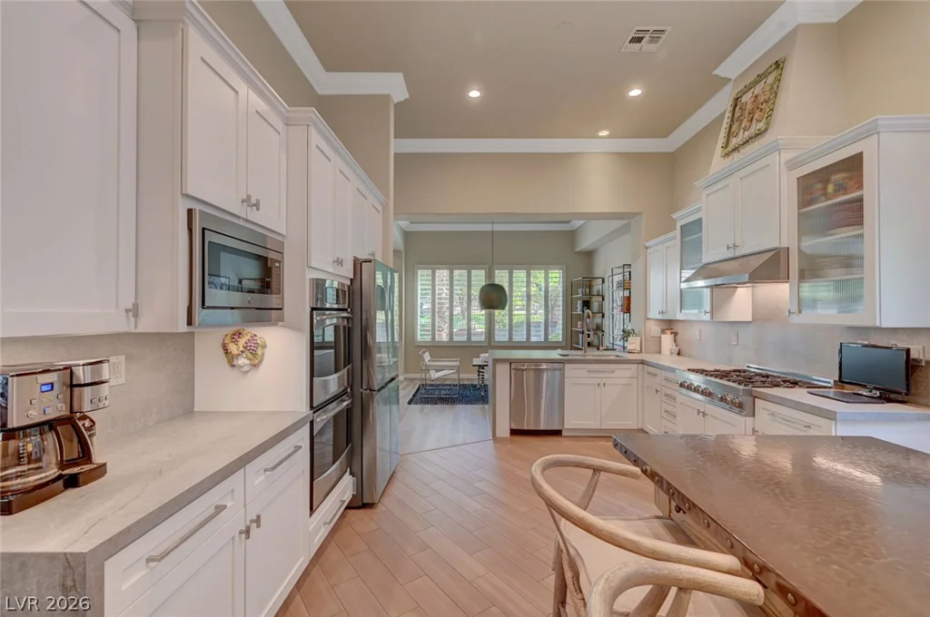 2221 Scarlet Rose, Las Vegas, NV 89134