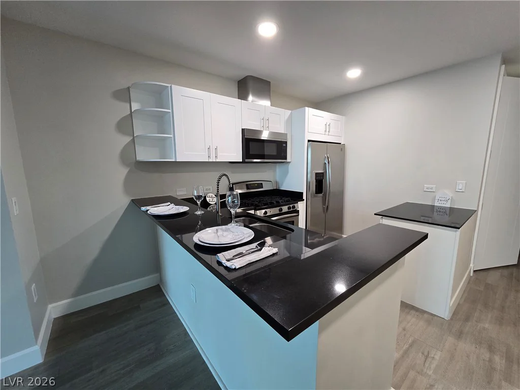 4525 Dean Martin, Las Vegas, NV 89103